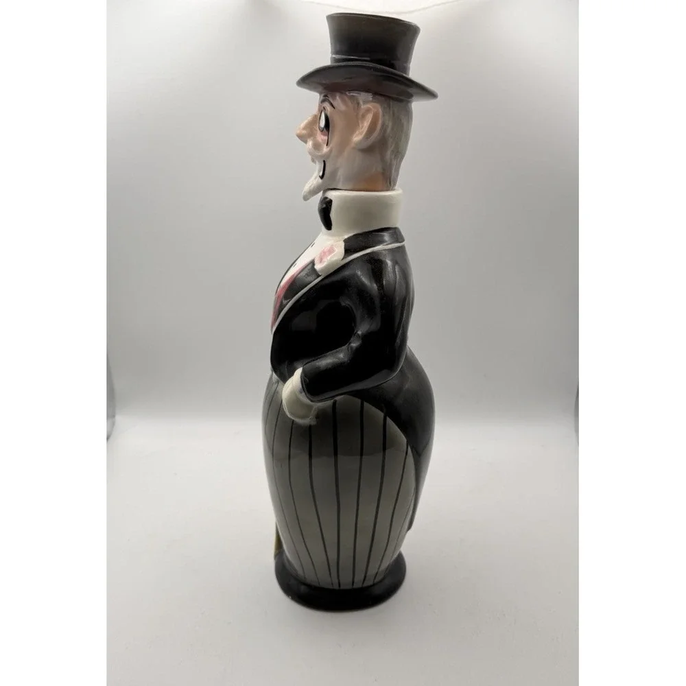 Vintage Shields Japan Gentleman Gin‎ Decanter Figural Bottle 12